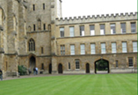 圍墻和場(chǎng)地安全